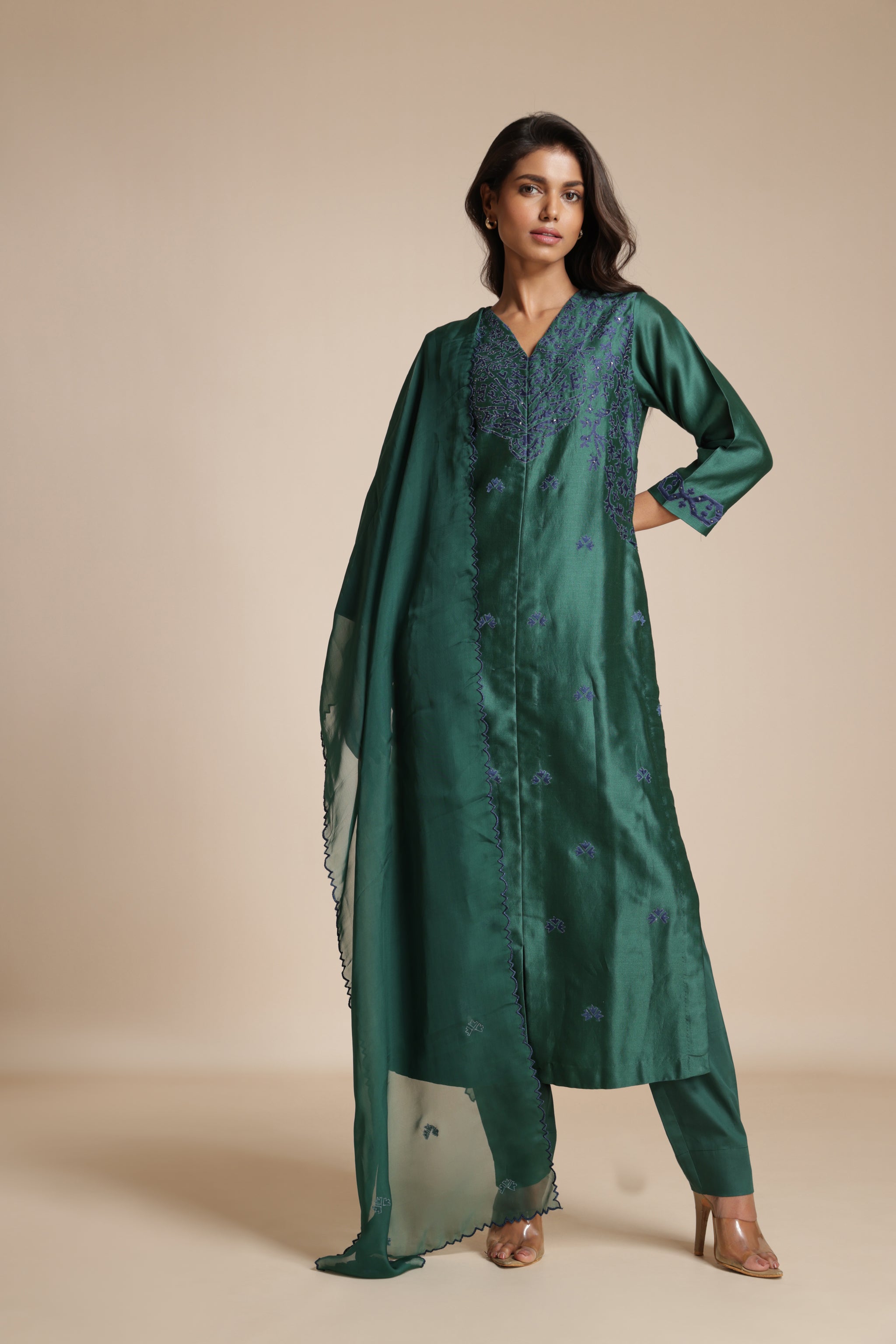 Filigree Appliqué Kurta